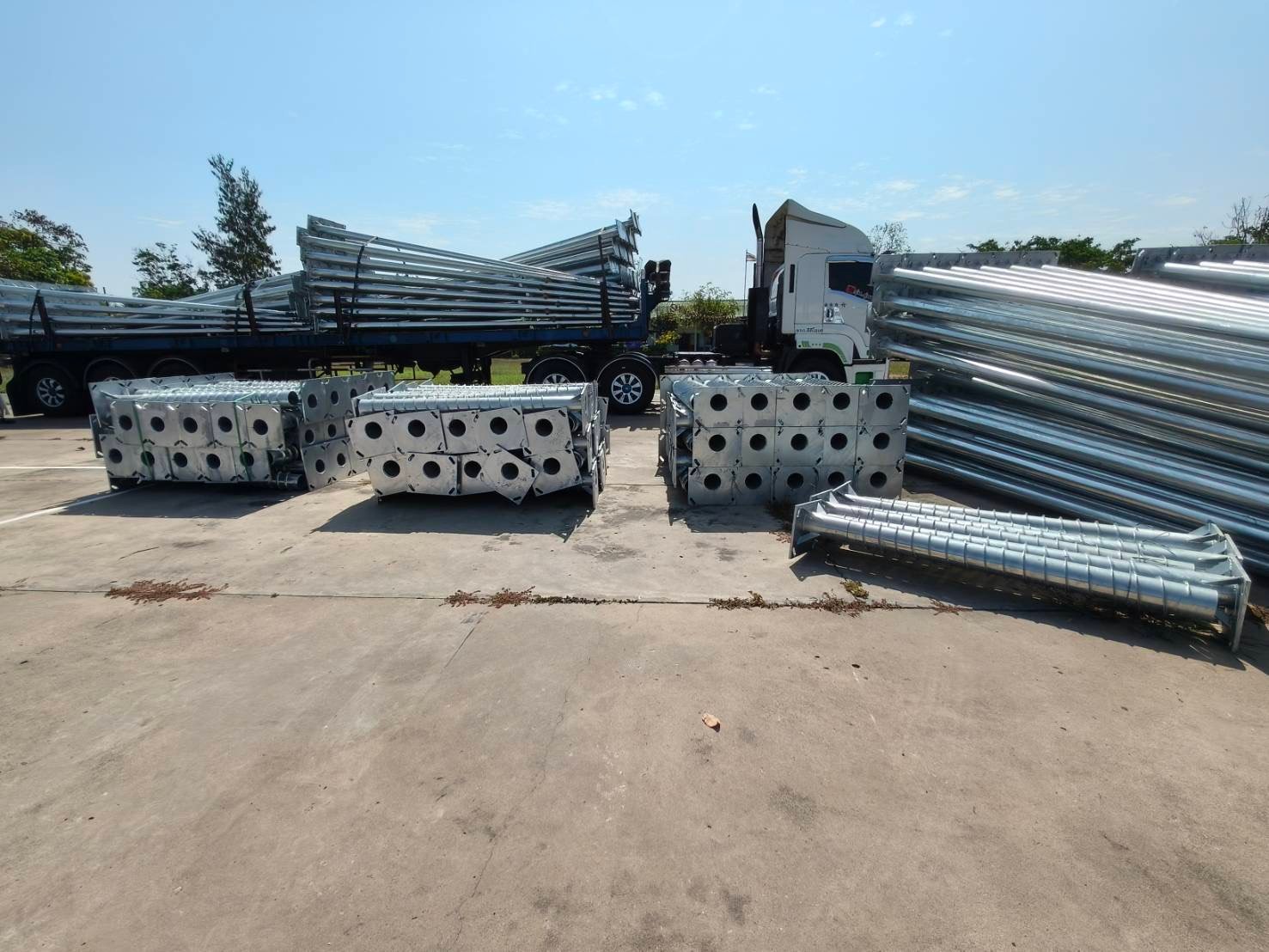 โรงงานผลิตโคมไฟ